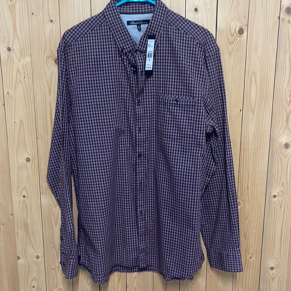 Kenneth Cole mens button down dress shirt.